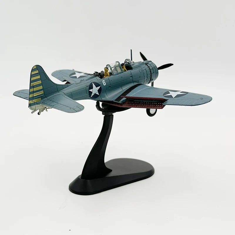 SBD-3 Midway Dauntless Bomber Fighter Aircraft Model (1:72)